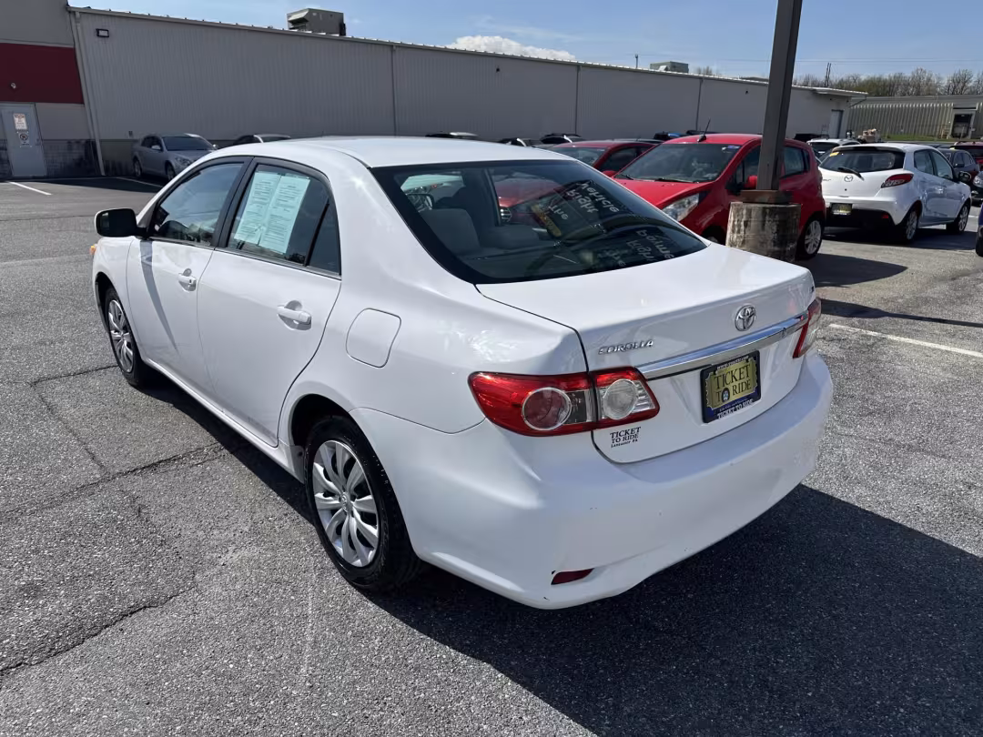 2013 Toyota Corolla - 2T1BU4EE5DC118257 - Image #6
